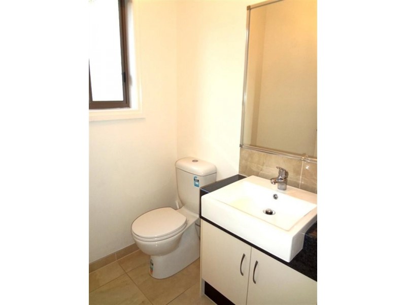 8 Mayflower Mews, Epping VIC 3076