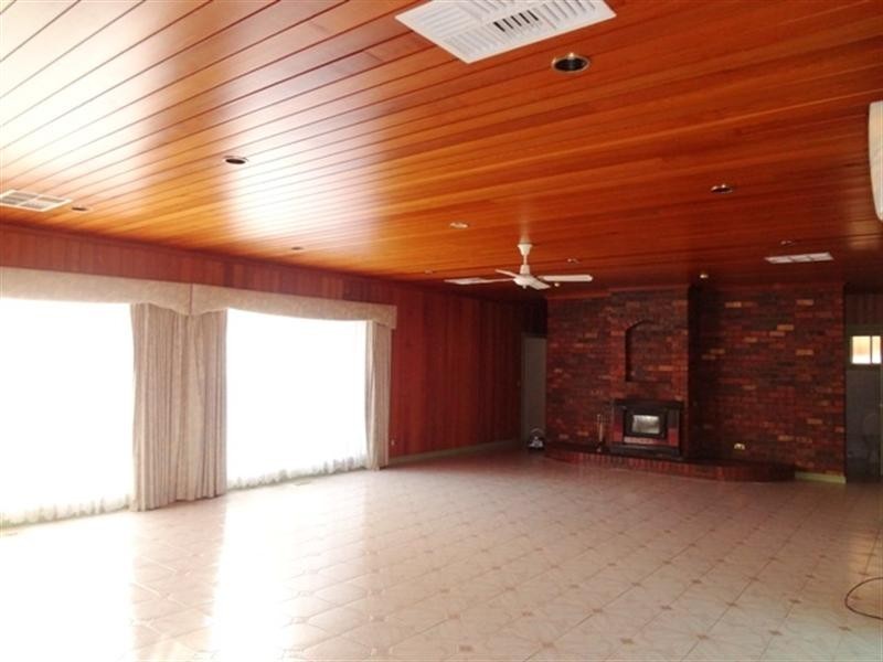 370 Gordons Road, South Morang VIC 3752