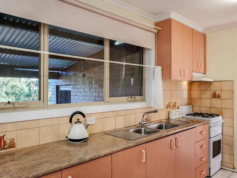 8 Lynch Close, Epping VIC 3076