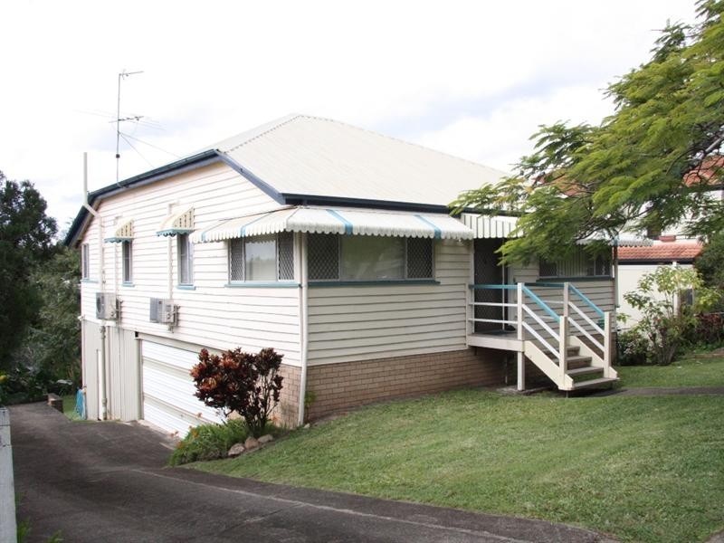 39 Pine Street, Bulimba QLD 4171