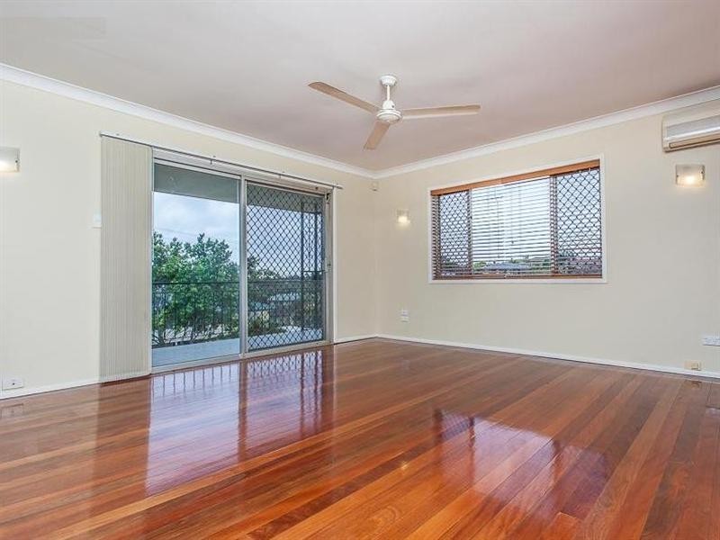 10 Heysen Street, Everton Park QLD 4053