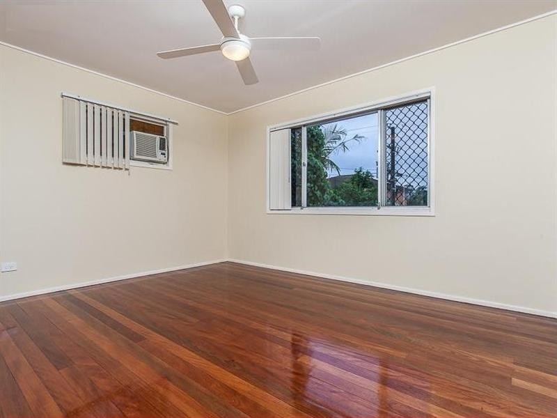 10 Heysen Street, Everton Park QLD 4053