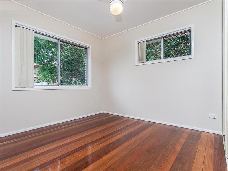 10 Heysen Street, Everton Park QLD 4053