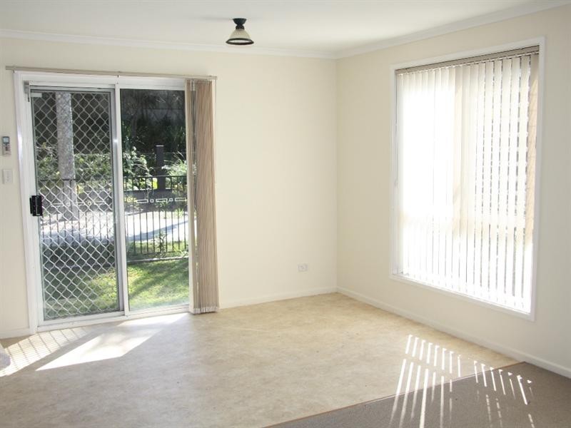 17 Calhoun Street, Mcdowall QLD 4053