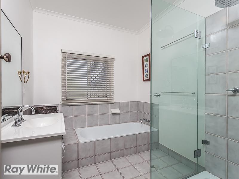 Mitchelton QLD 4053