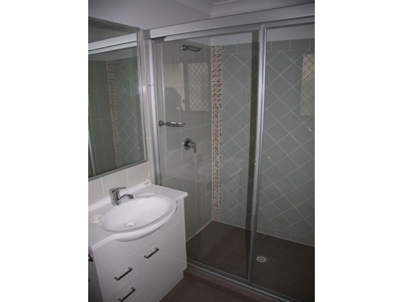 4/11 Griffith Street, Everton Park QLD 4053