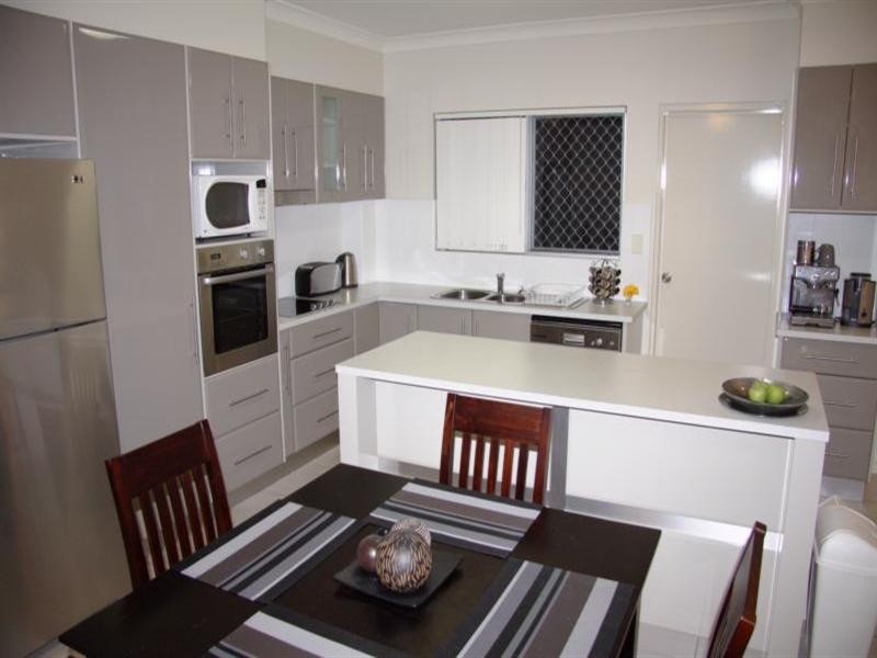 3/2A White Street, Everton Park QLD 4053