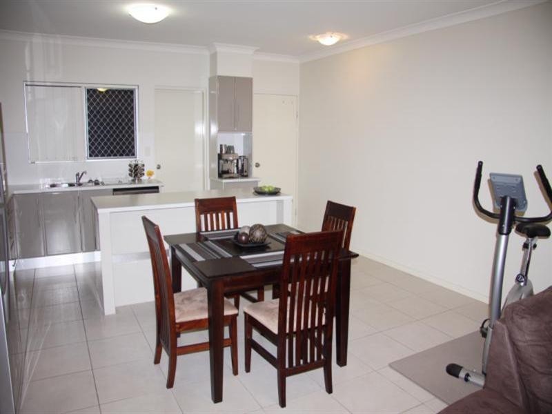 3/2A White Street, Everton Park QLD 4053