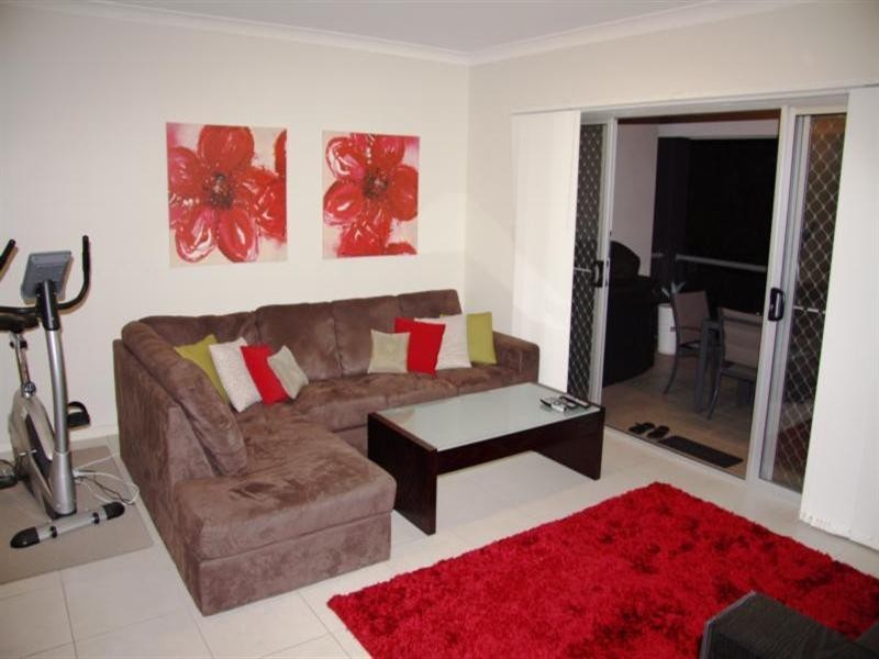 3/2A White Street, Everton Park QLD 4053