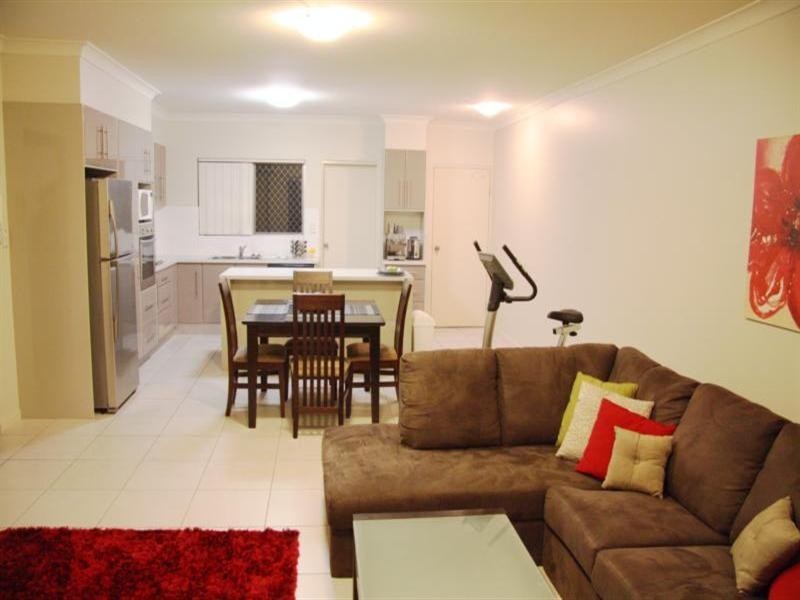 3/2A White Street, Everton Park QLD 4053