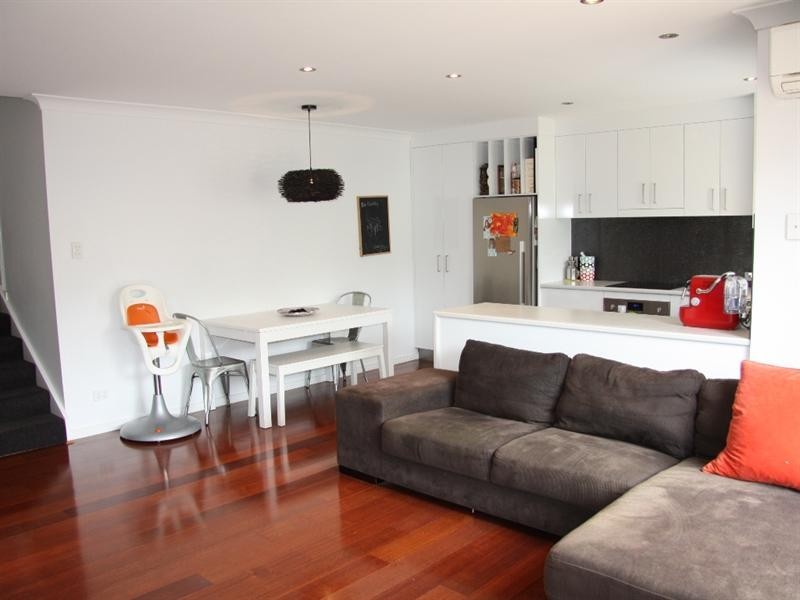 2/20 Sizer Street, Everton Park QLD 4053