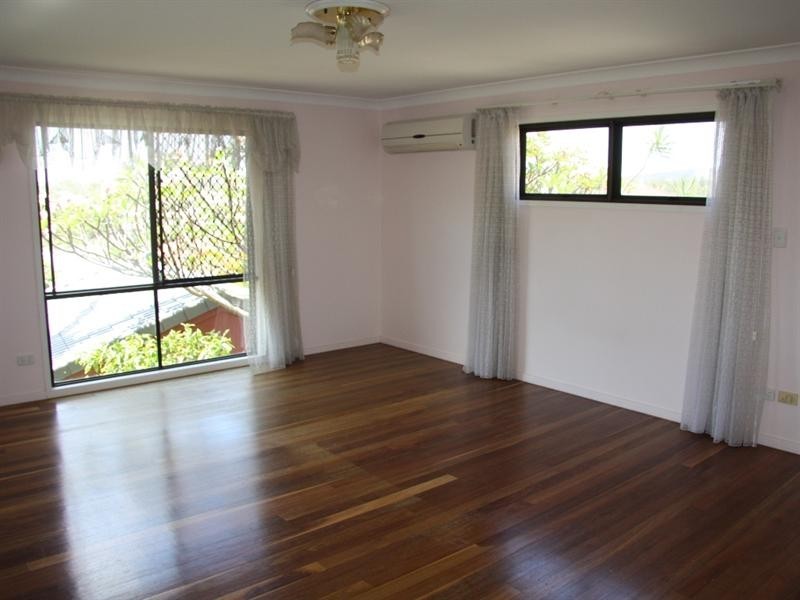 9 Bixby Court, Mcdowall QLD 4053