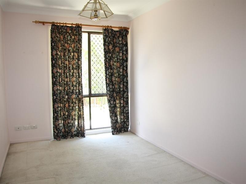 9 Bixby Court, Mcdowall QLD 4053