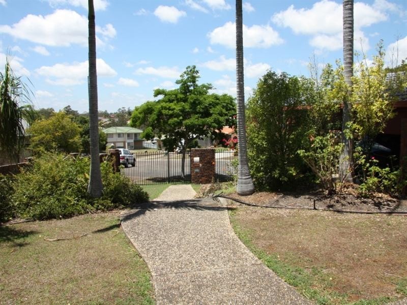 9 Bixby Court, Mcdowall QLD 4053