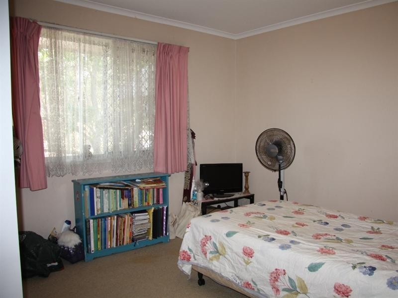 8 Flockton Street, Stafford Heights QLD 4053