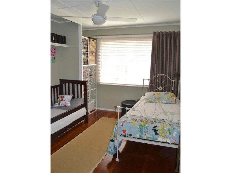 25 Franciscea Street, Everton Hills QLD 4053