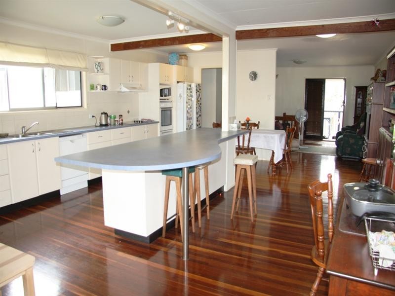 37 Silvertop Street, Keperra QLD 4054