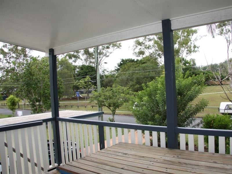37 Silvertop Street, Keperra QLD 4054