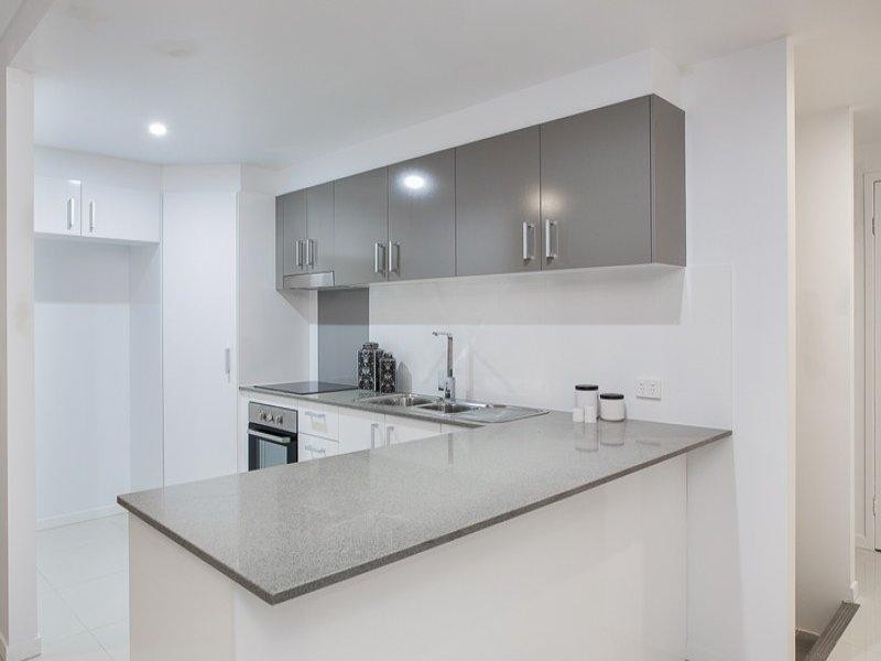 450 South Pine Road, Everton Park QLD 4053