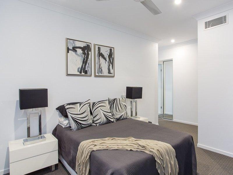 450 South Pine Road, Everton Park QLD 4053