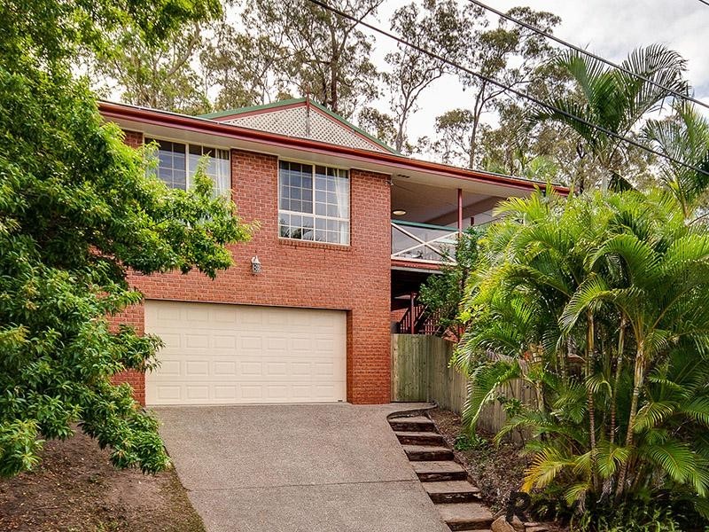 16 Carnarvon Court, Everton Hills QLD 4053