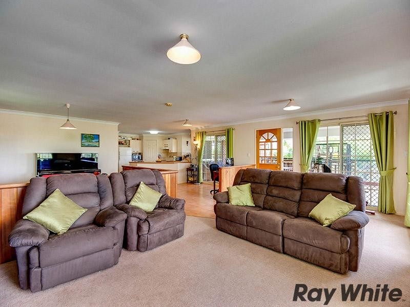 16 Carnarvon Court, Everton Hills QLD 4053