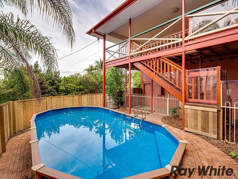 16 Carnarvon Court, Everton Hills QLD 4053