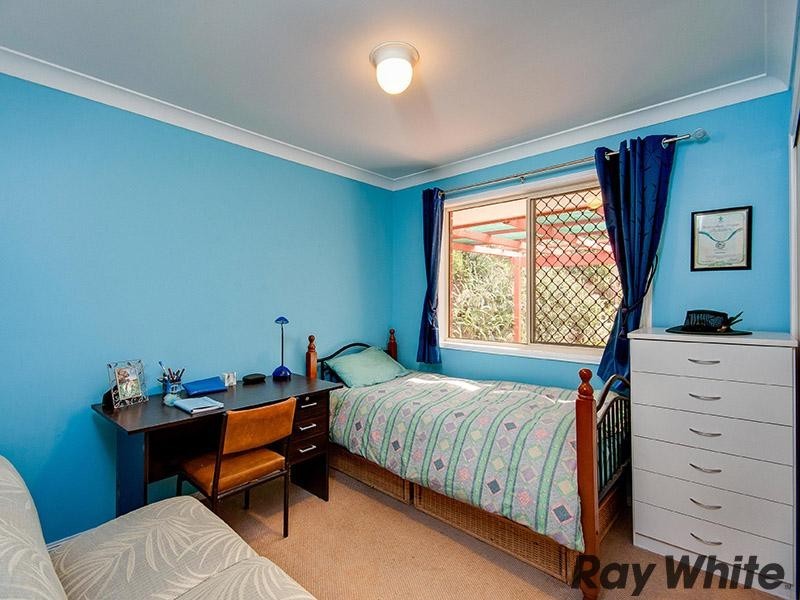 16 Carnarvon Court, Everton Hills QLD 4053