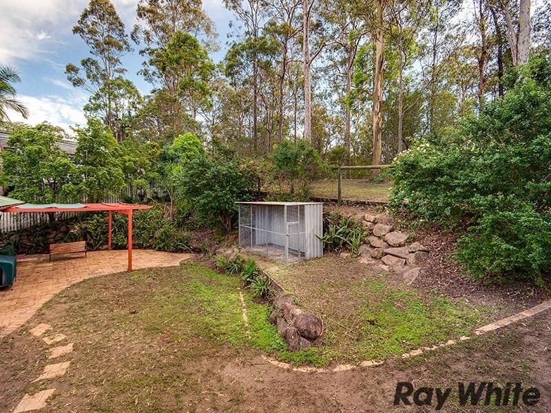 16 Carnarvon Court, Everton Hills QLD 4053