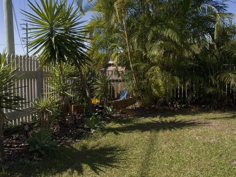 4 White Street, Everton Park QLD 4053