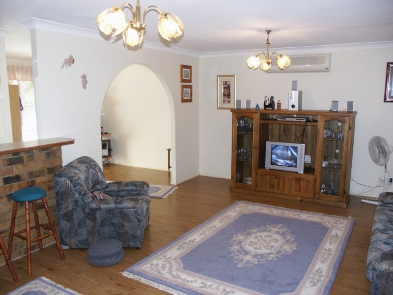 6 Landis Street, Mcdowall QLD 4053