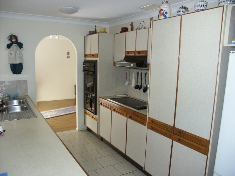 6 Landis Street, Mcdowall QLD 4053