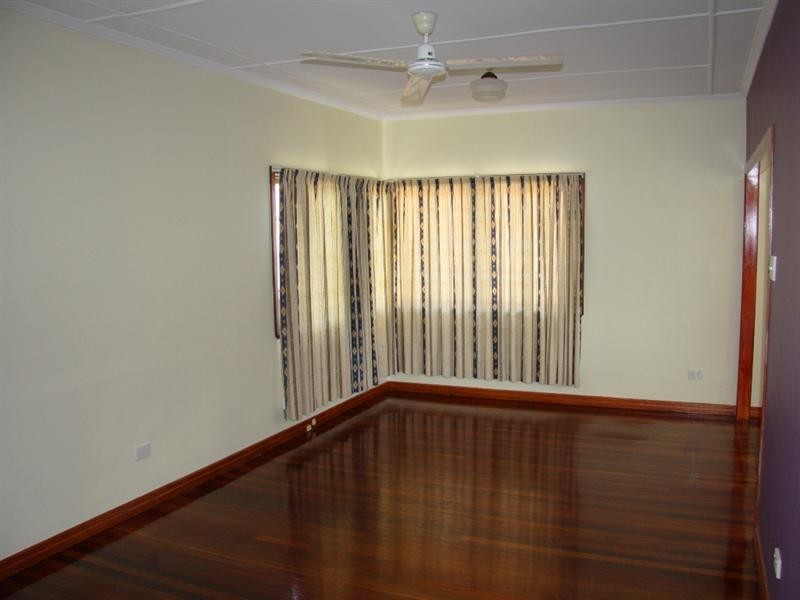 52 Reuben Street, Stafford QLD 4053