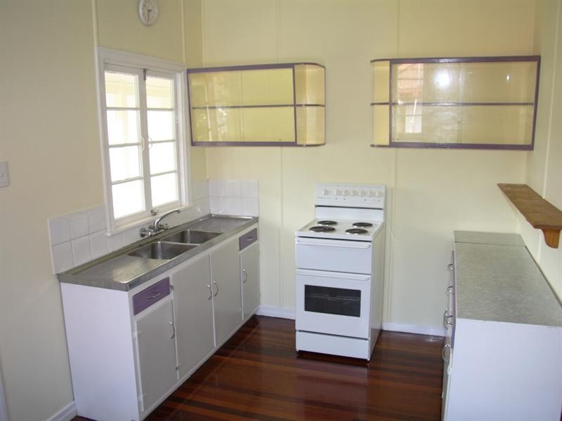 52 Reuben Street, Stafford QLD 4053