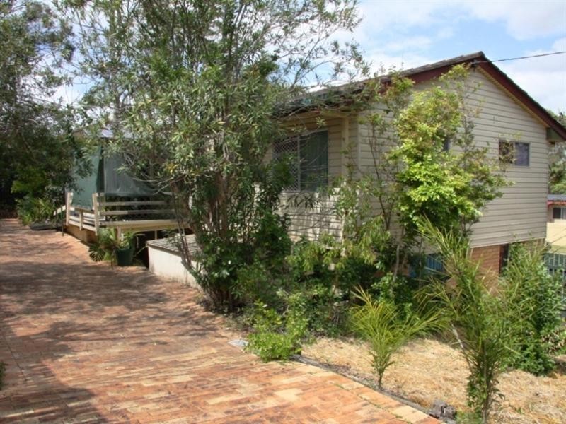 92 Olearia Street West, Everton Hills QLD 4053