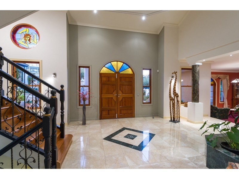 10 Slaney Place, Aspley QLD 4034