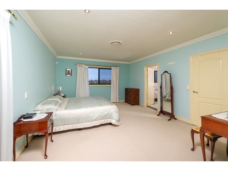 10 Slaney Place, Aspley QLD 4034