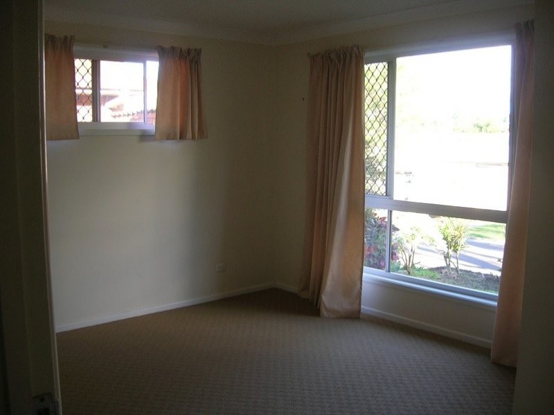 12 Costello Place, Stafford Heights QLD 4053