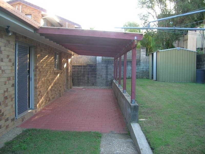 12 Costello Place, Stafford Heights QLD 4053