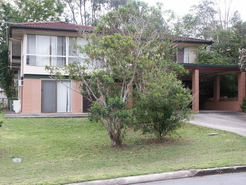 12 Alkoomi Avenue, Ferny Hills QLD 4055