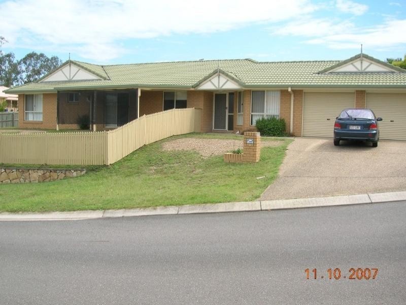 1 Vauton Court, Arana Hills QLD 4054