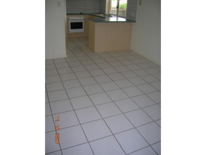 1 Vauton Court, Arana Hills QLD 4054