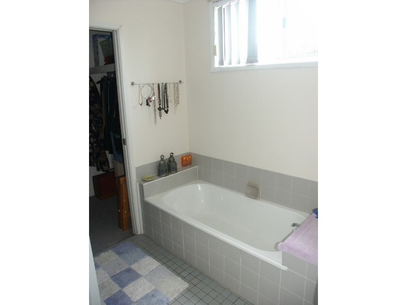 3/10 Halle Street, Everton Park QLD 4053