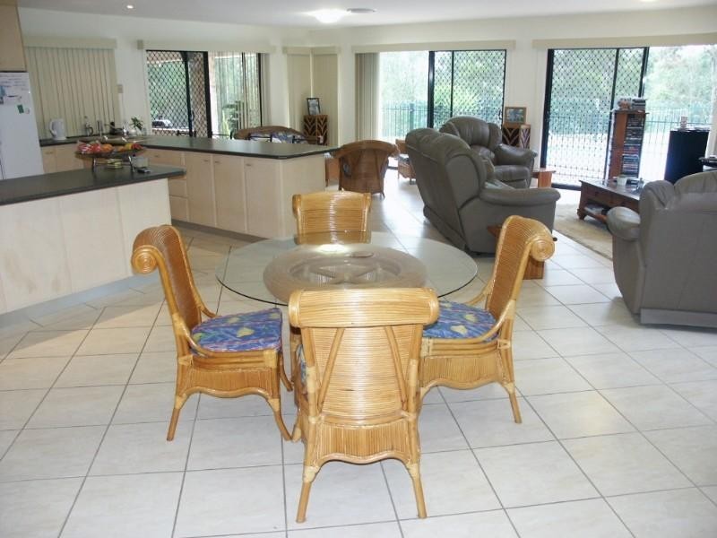 10 Cockatoo Court, Warner QLD 4500