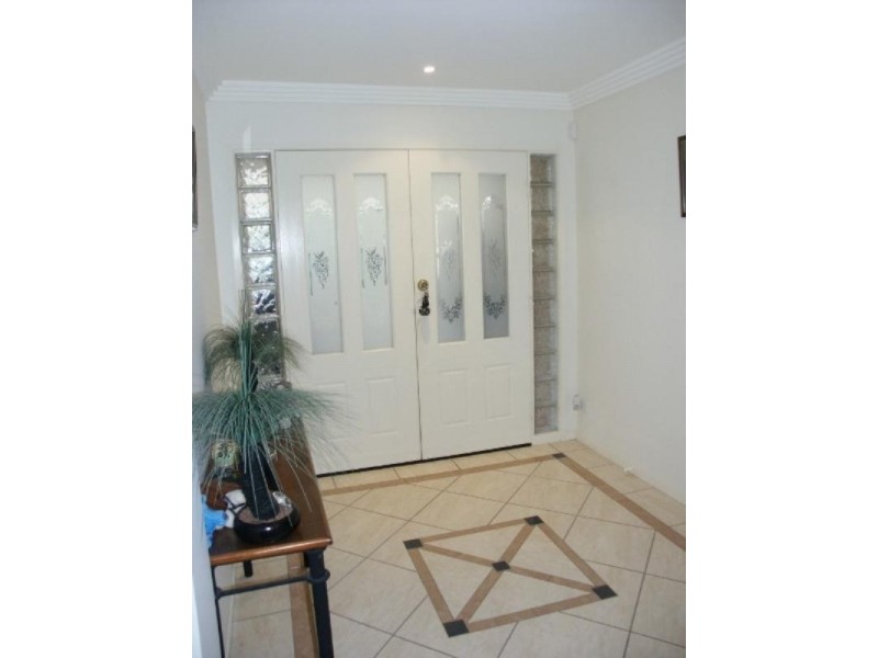 10 Cockatoo Court, Warner QLD 4500