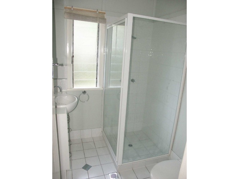 325 Webster Road, Stafford Heights QLD 4053