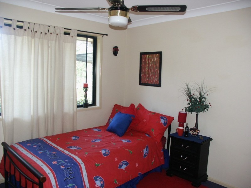 5 Woodash Court, Ferny Hills QLD 4055