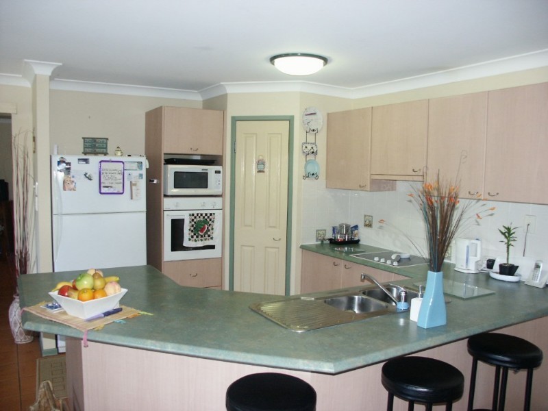 5 Woodash Court, Ferny Hills QLD 4055