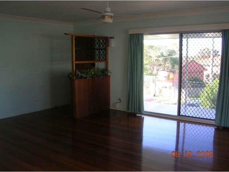 18 Wyman Street, Stafford Heights QLD 4053