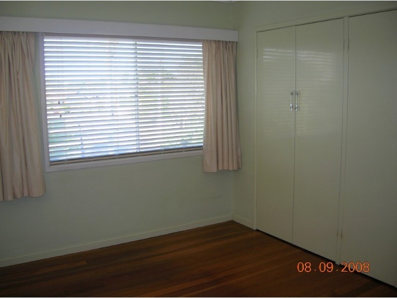 18 Wyman Street, Stafford Heights QLD 4053